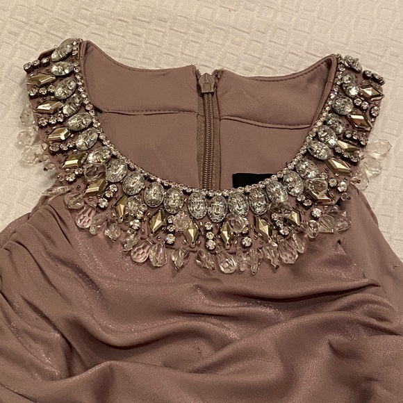 Cachet Jeweled Neck Dress - Picture 3 of 5